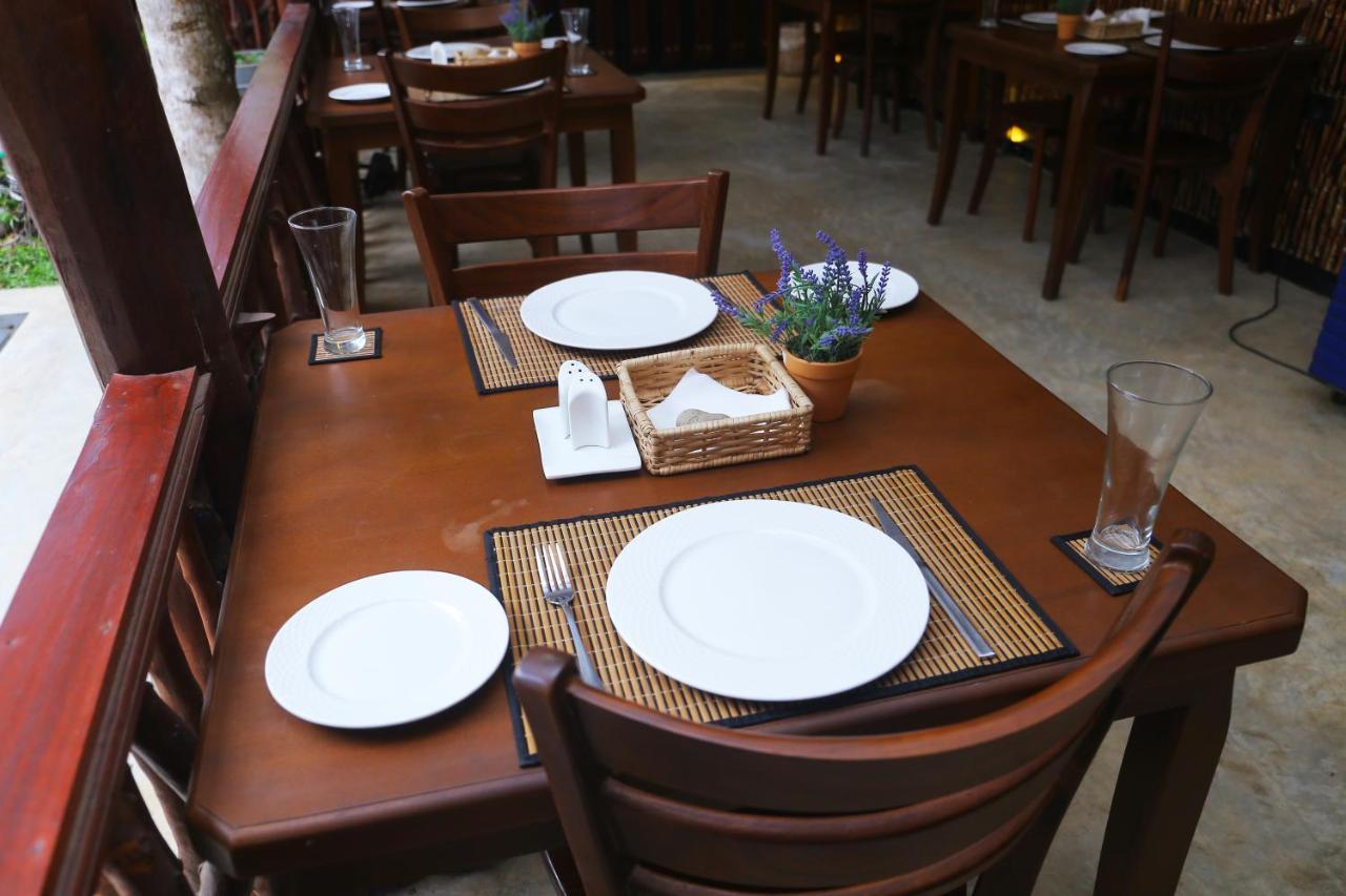Click Hiriketiya Hotel Dikwella Bagian luar foto
