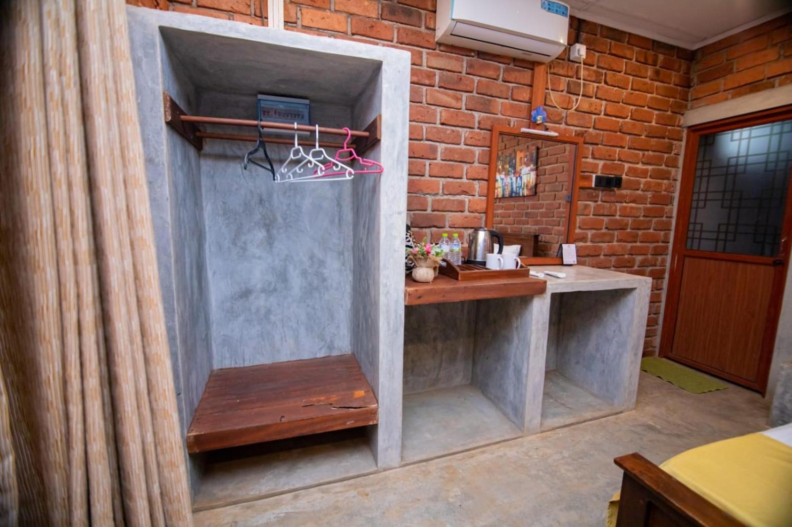 Click Hiriketiya Hotel Dikwella Bagian luar foto